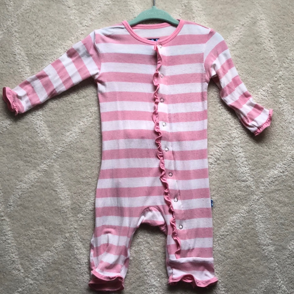 Kickee pants size 0-3 🎀pink and white stripe 🎀